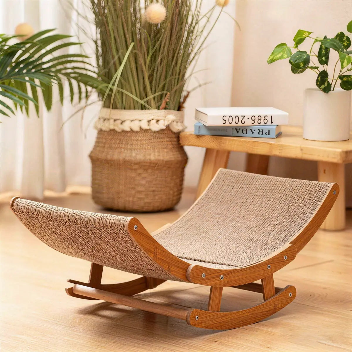 Elegant Bohemian Cat Scratcher Bed with Natural Sisal and Solid Wood Frame, Calming Rocking Lounge for Indoor Cats, Comfortable Non-Shedding Bed for Medium to Large Cats and Kittens, Easy Assembly